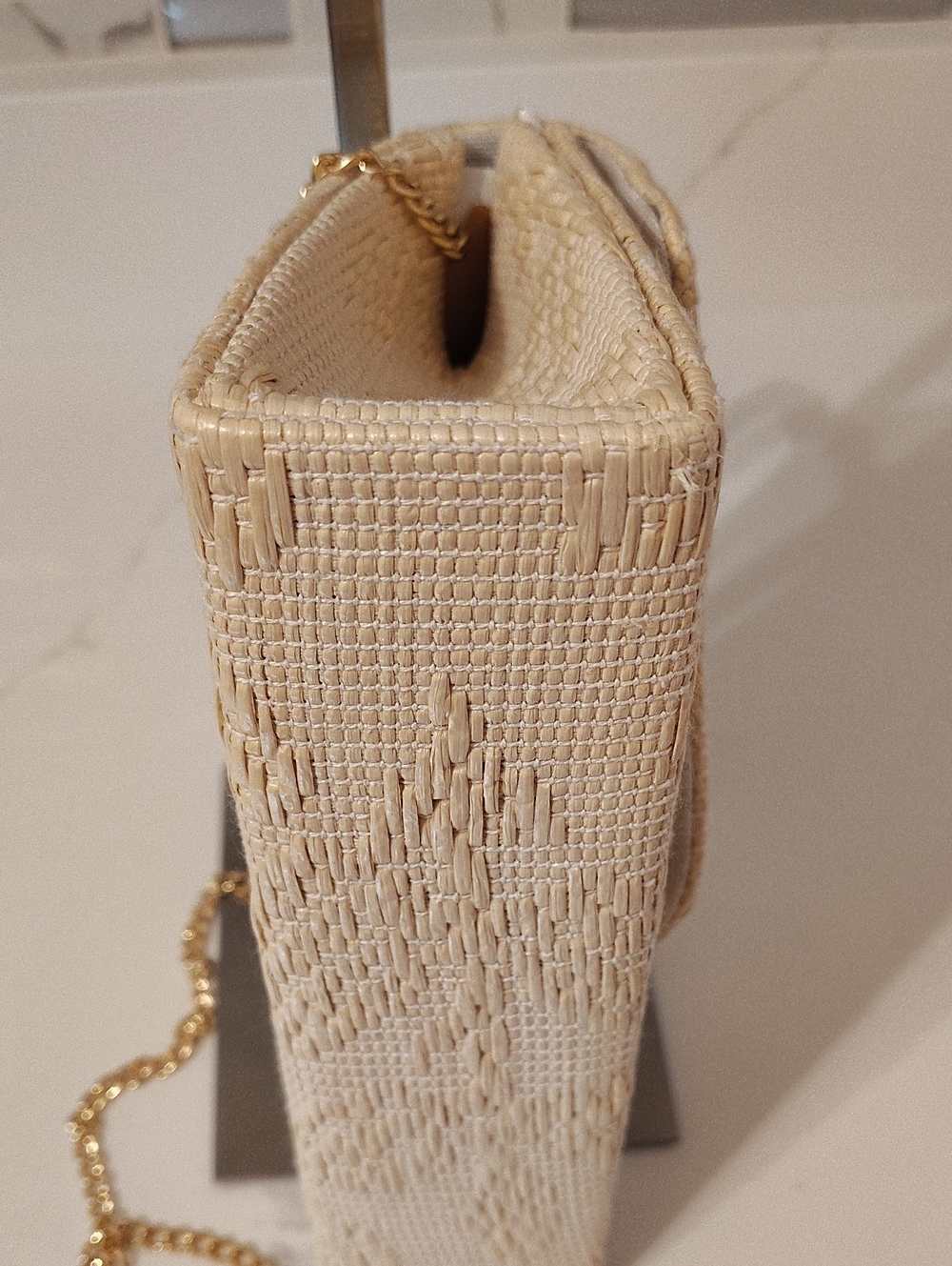 NWT Tommy Bahama Raffia Top Handle Purse w/ Bamboo Like Handle - Picture 8 of 14